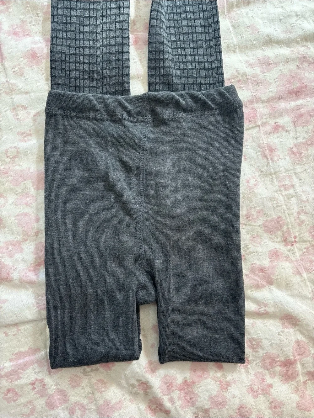 Patterned Grey Thick Tights